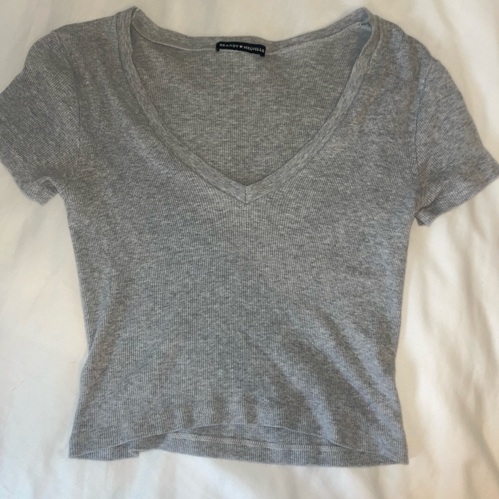 BRANDY MELVILLE SHIRT